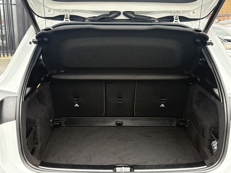 Mercedes-Benz GLA GLA200 Sport - U602