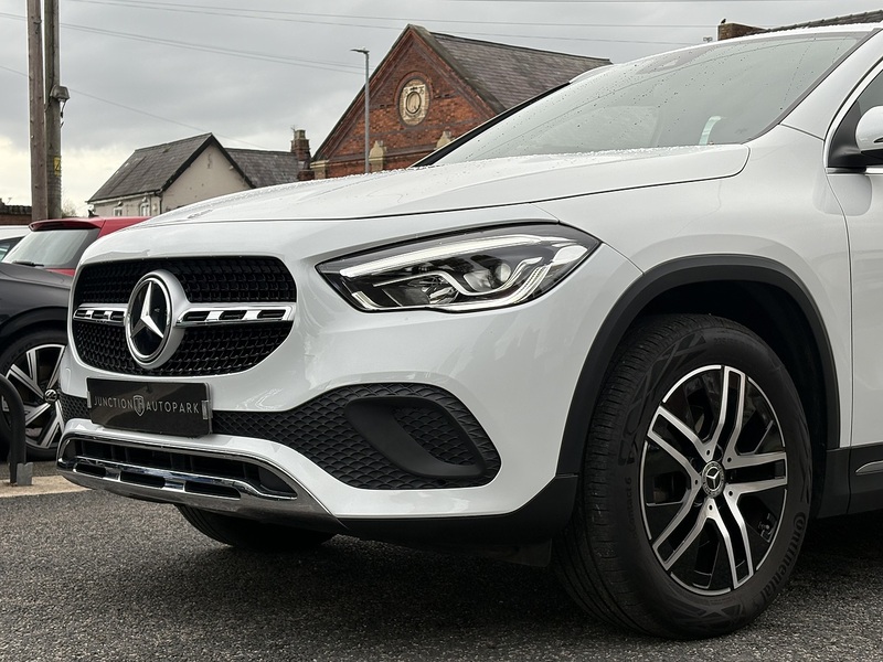 Mercedes-Benz GLA GLA200 Sport - U602