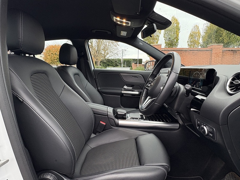 Mercedes-Benz GLA GLA200 Sport - U602