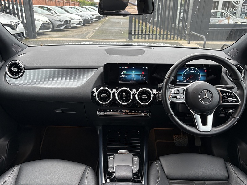 Mercedes-Benz GLA GLA200 Sport - U602