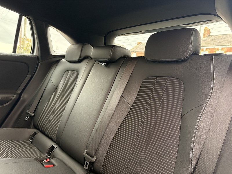 Mercedes-Benz GLA GLA200 Sport - U602