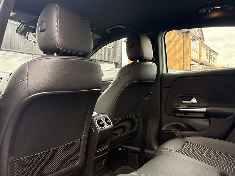 Mercedes-Benz GLA GLA200 Sport - U602