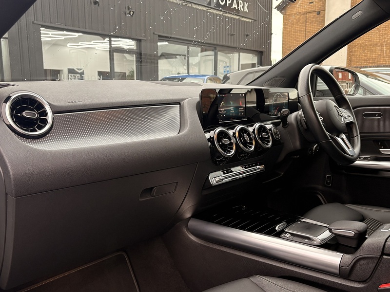 Mercedes-Benz GLA GLA200 Sport - U602