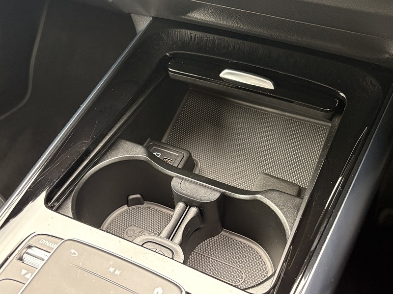 Mercedes-Benz GLA GLA200 Sport - U602