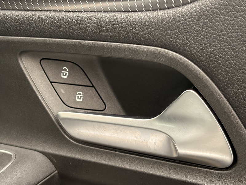 Mercedes-Benz GLA GLA200 Sport - U602