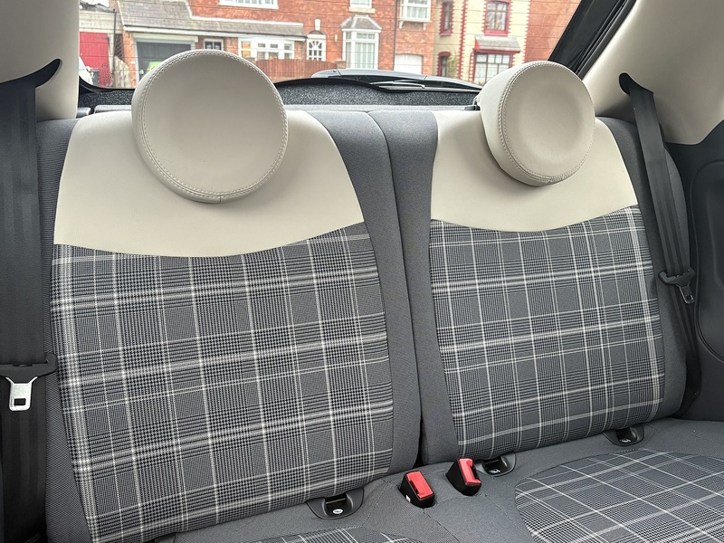 Fiat 500 Lounge - U603