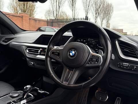 BMW 1 Series 118d M Sport - U604