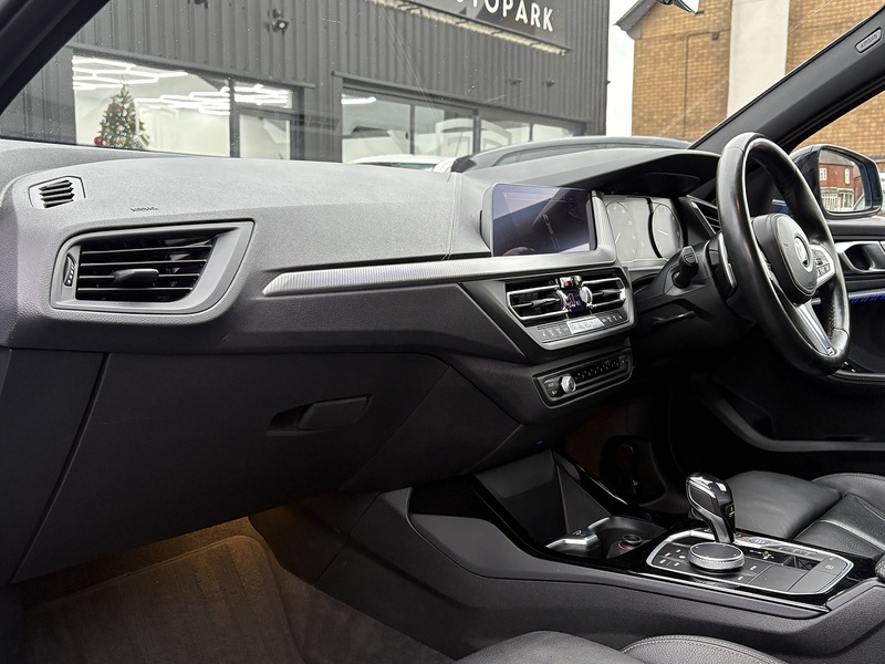 BMW 1 Series 118d M Sport - U604