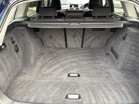 BMW 3 Series 318d Sport - U605