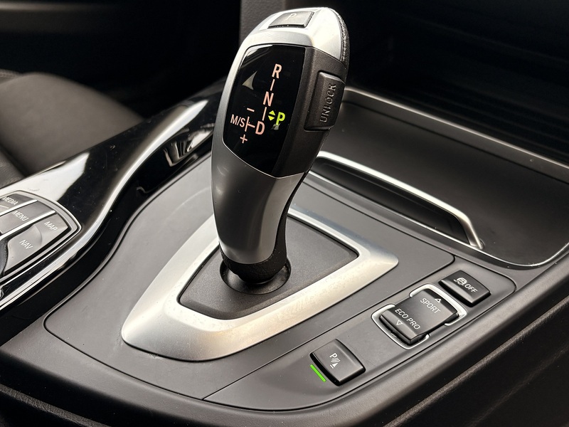 BMW 3 Series 318d Sport - U605