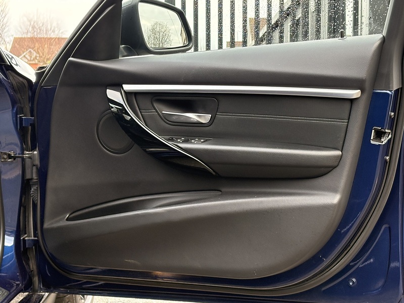 BMW 3 Series 318d Sport - U605