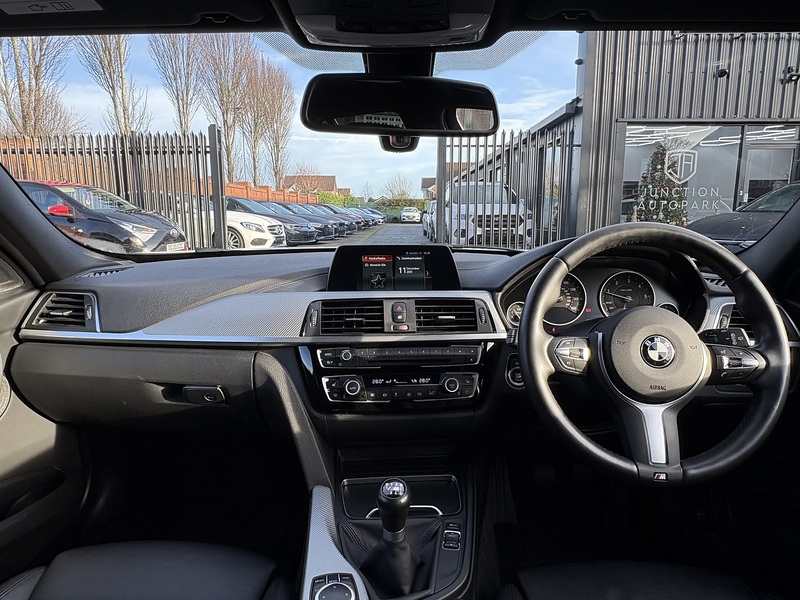 BMW 3 Series 320d M Sport Shadow Edition - U606