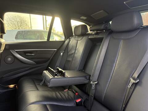 BMW 3 Series 320d M Sport Shadow Edition - U606