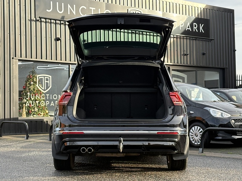 Volkswagen Tiguan TDI R-Line - U608