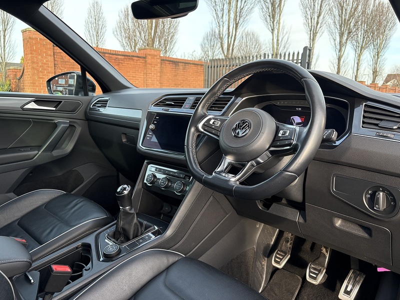 Volkswagen Tiguan TDI R-Line - U608