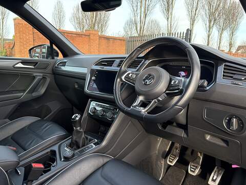 Volkswagen Tiguan TDI R-Line - U608