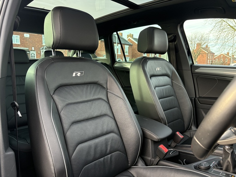 Volkswagen Tiguan TDI R-Line - U608