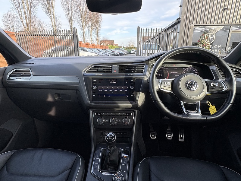 Volkswagen Tiguan TDI R-Line - U608