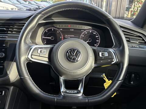 Volkswagen Tiguan TDI R-Line - U608
