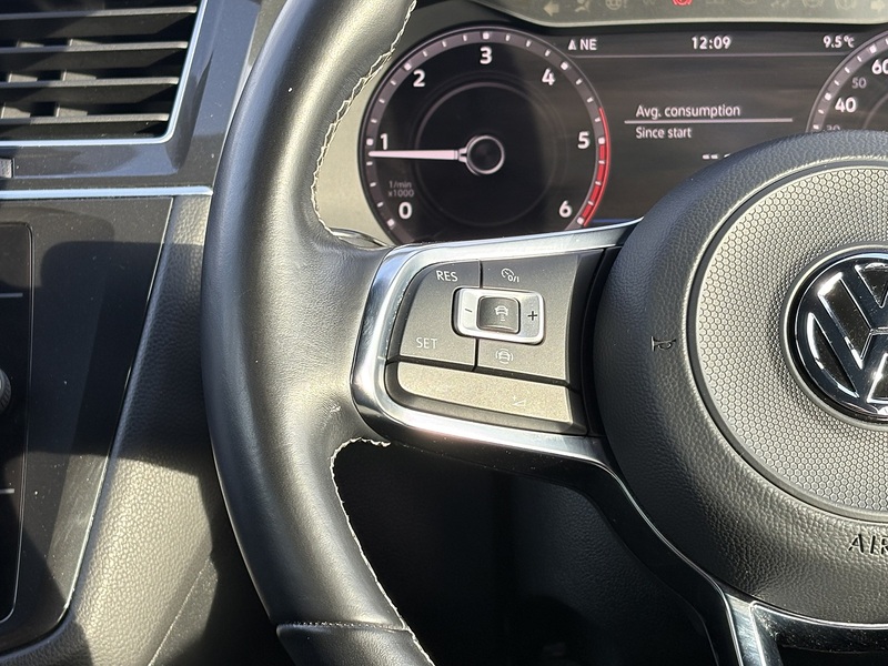 Volkswagen Tiguan TDI R-Line - U608