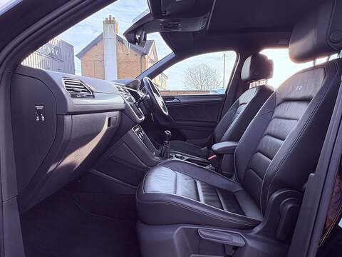 Volkswagen Tiguan TDI R-Line - U608