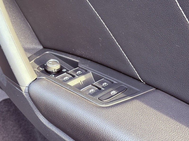 Volkswagen Tiguan TDI R-Line - U608