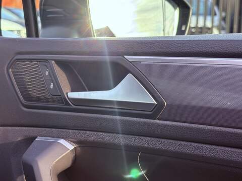 Volkswagen Tiguan TDI R-Line - U608