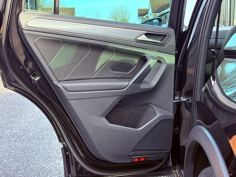 Volkswagen Tiguan TDI R-Line - U608