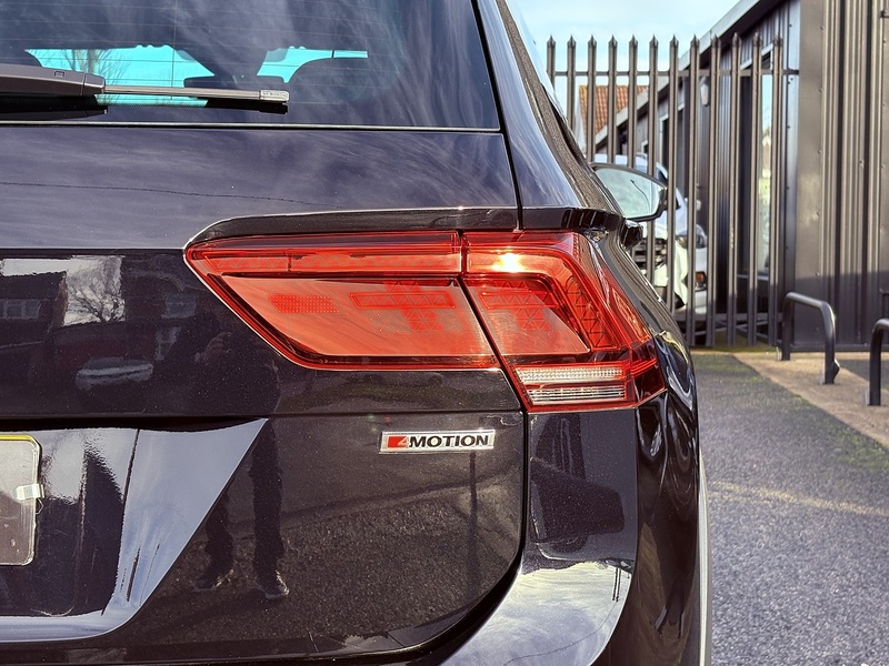 Volkswagen Tiguan TDI R-Line - U608