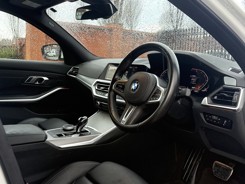 BMW 3 Series 318i M Sport - U610