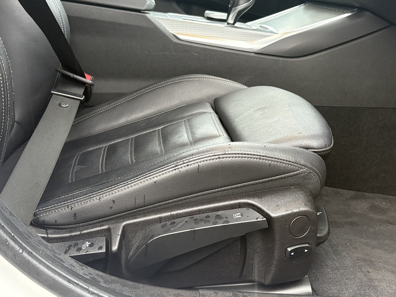 BMW 3 Series 318i M Sport - U610