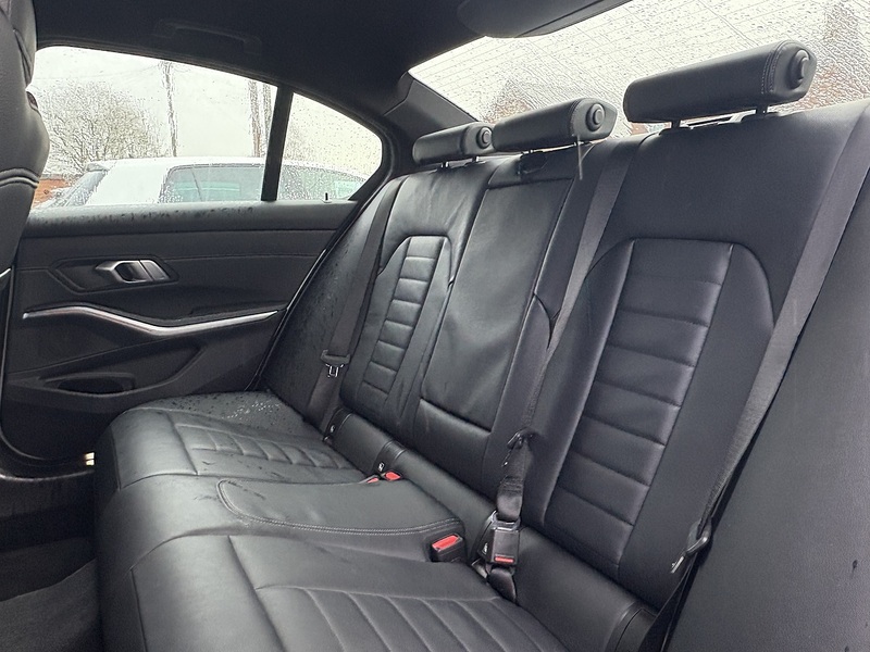 BMW 3 Series 318i M Sport - U610