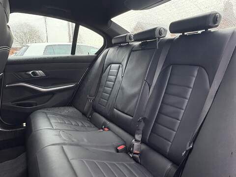 BMW 3 Series 318i M Sport - U610