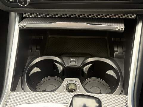 BMW 3 Series 318i M Sport - U610