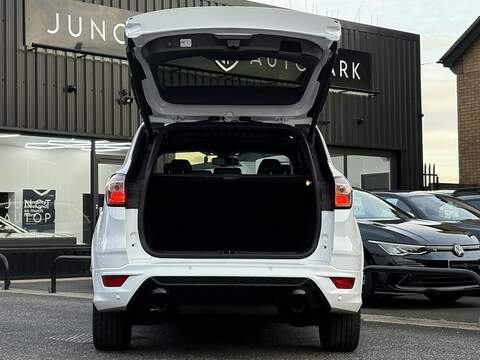 Ford Kuga T EcoBoost ST-Line X - U611