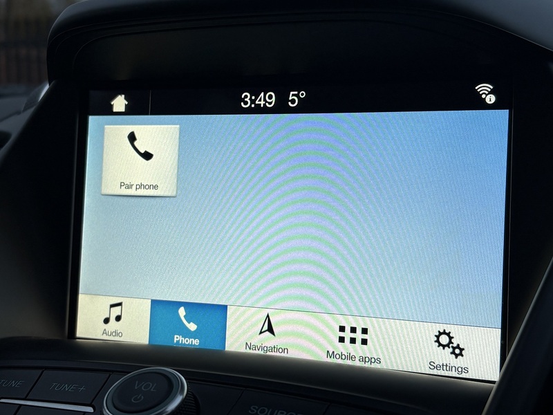 Ford Kuga T EcoBoost ST-Line X - U611