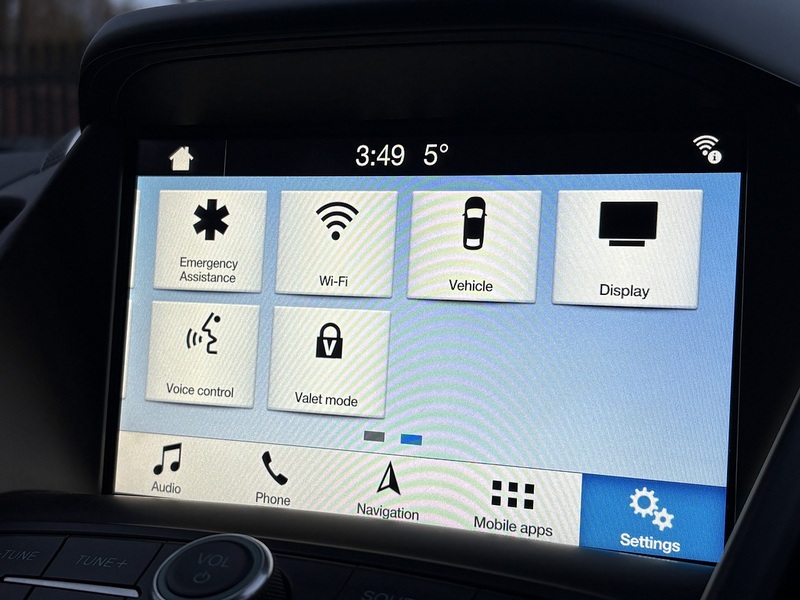 Ford Kuga T EcoBoost ST-Line X - U611