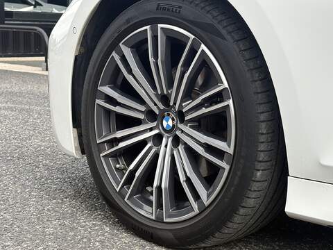 BMW 3 Series 320i M Sport - U614