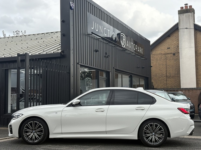 BMW 3 Series 320i M Sport - U614