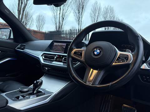 BMW 3 Series 320i M Sport - U614