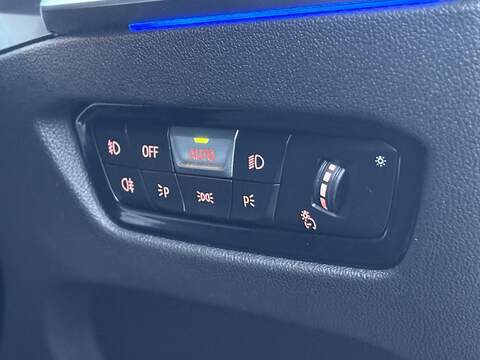 BMW 3 Series 320i M Sport - U614