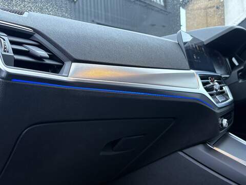 BMW 3 Series 320i M Sport - U614