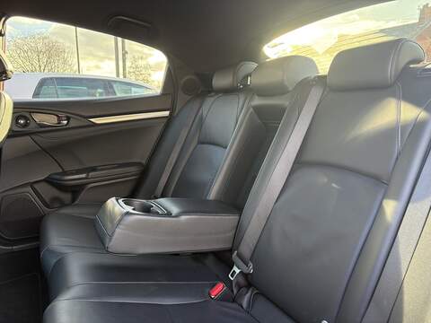 Honda Civic i-DTEC EX - U616