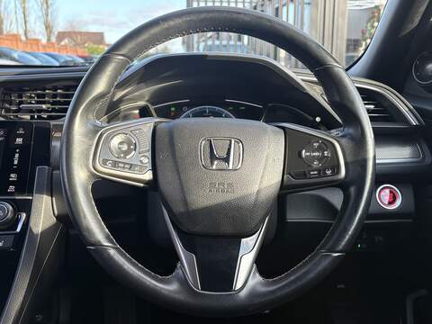 Honda Civic i-DTEC EX - U616