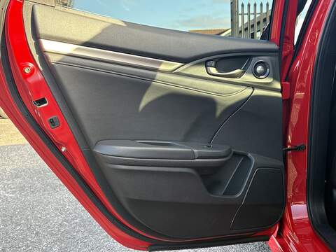 Honda Civic i-DTEC EX - U616