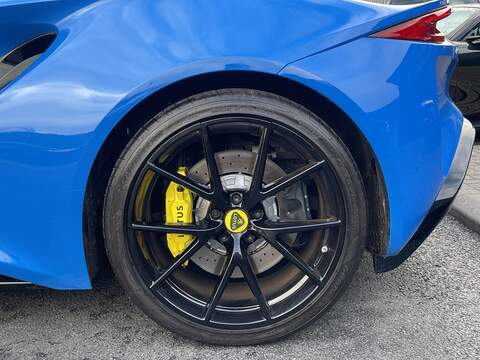 Lotus Emira V6 First Edition - U619