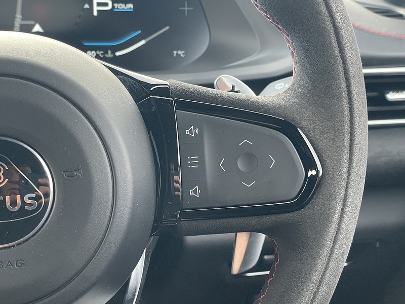 Lotus Emira V6 First Edition - U619