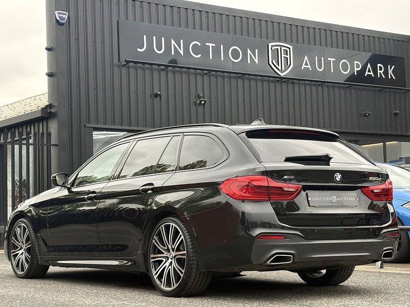 BMW 5 Series 520d M Sport - U620