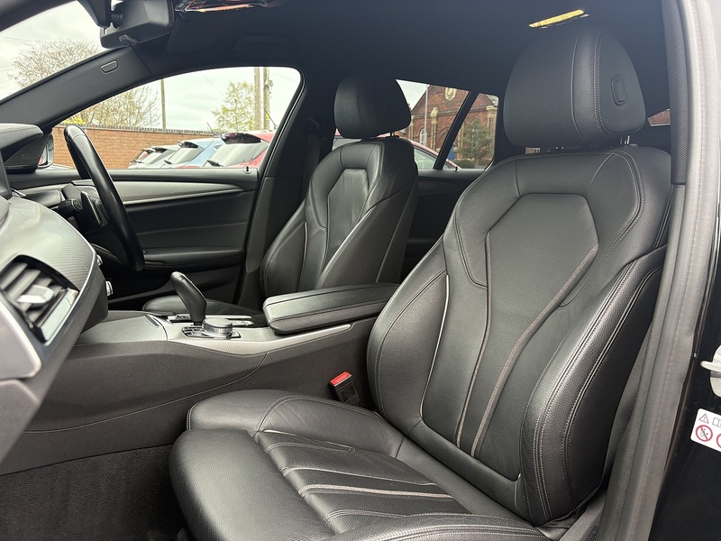 BMW 5 Series 520d M Sport - U620