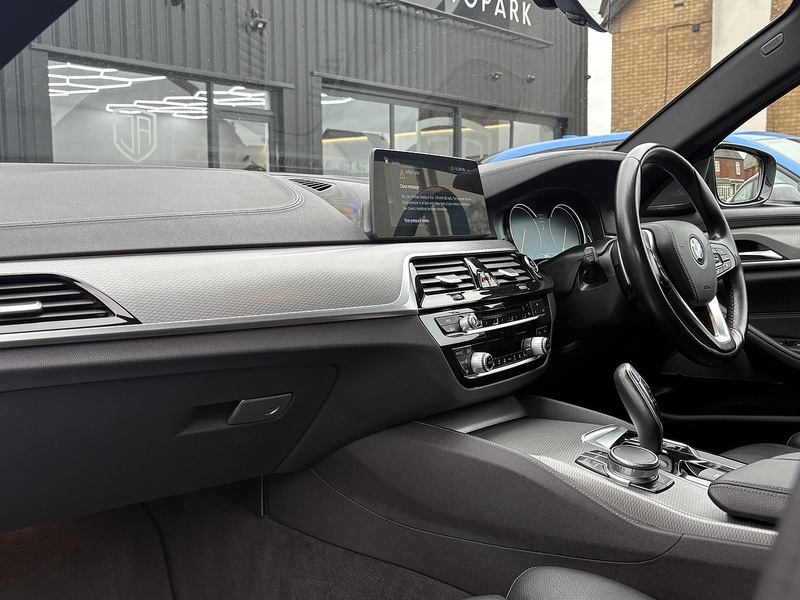 BMW 5 Series 520d M Sport - U620